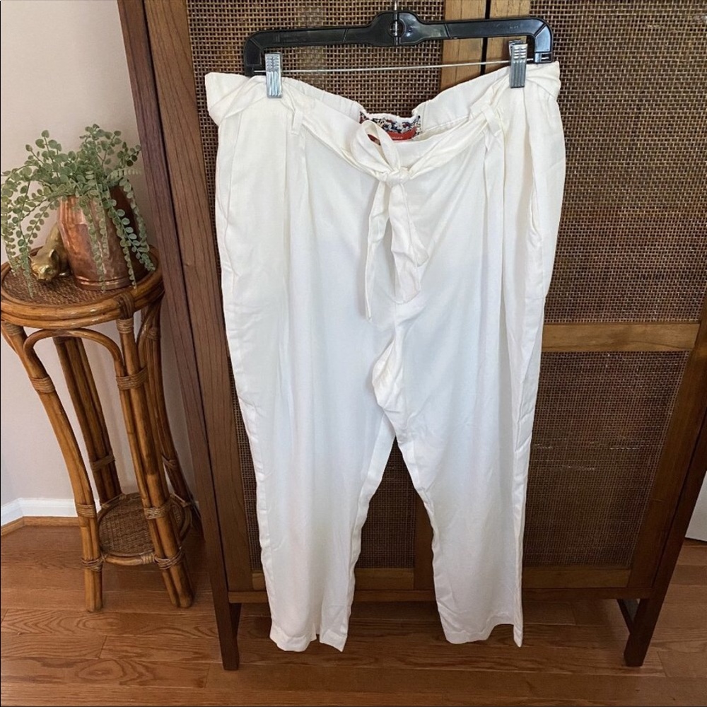 Cartonnier Anthropologie White Pants Trousers
